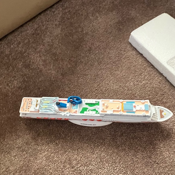 Norwegian Joy Model Cruise Ship brand new in box - Picture 1 of 6
